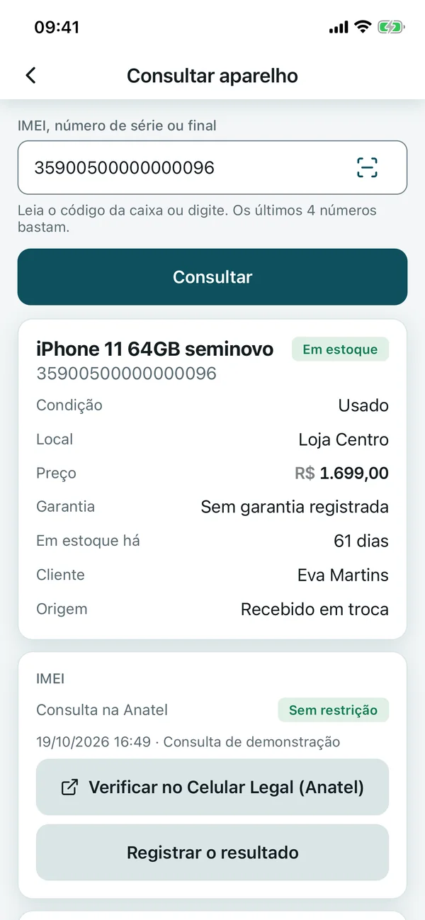 App Nivro no celular, tela Consultar aparelho: um iPhone 11 64GB seminovo em estoque, com condição, local, preço, garantia, dias em estoque, cliente e origem Recebido em troca, e o resultado da consulta na Anatel registrado como sem restrição.